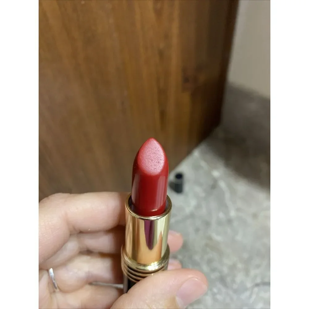 Very Rare Revlon Super Lustrous Lipstick In Shade Ribbon‎ Limited Edition